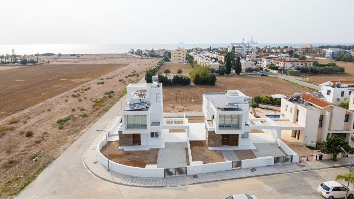 Image No.26-3 Bed Villa / Detached for sale