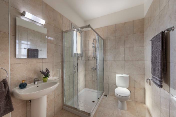 Image No.9-3 Bed Villa for sale