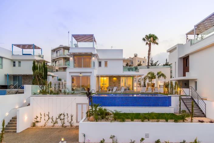 Image No.6-3 Bed Villa / Detached for sale