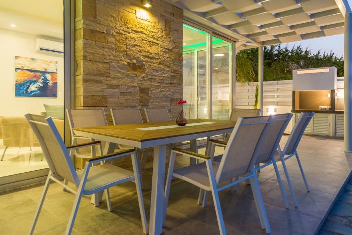 Image No.9-3 Bed Villa / Detached for sale