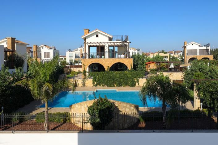 Image No.3-4 Bed Villa / Detached for sale