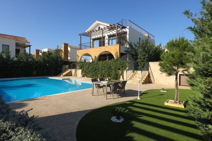 Image No.9-4 Bed Villa / Detached for sale