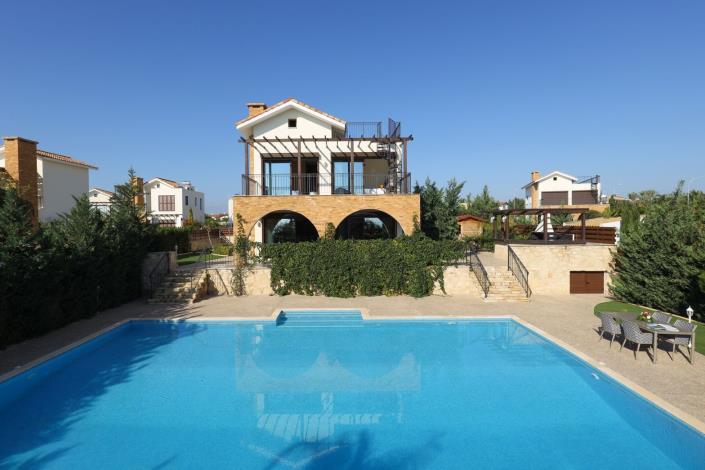 Image No.11-4 Bed Villa / Detached for sale