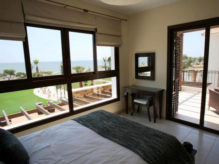 Image No.17-4 Bed Villa / Detached for sale