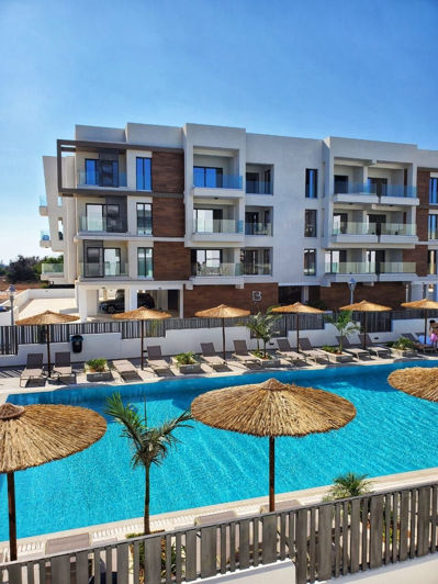 Image No.1-3 Bed Apartment for sale