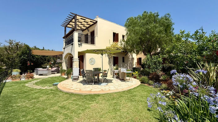 Image No.1-3 Bed Apartment for sale