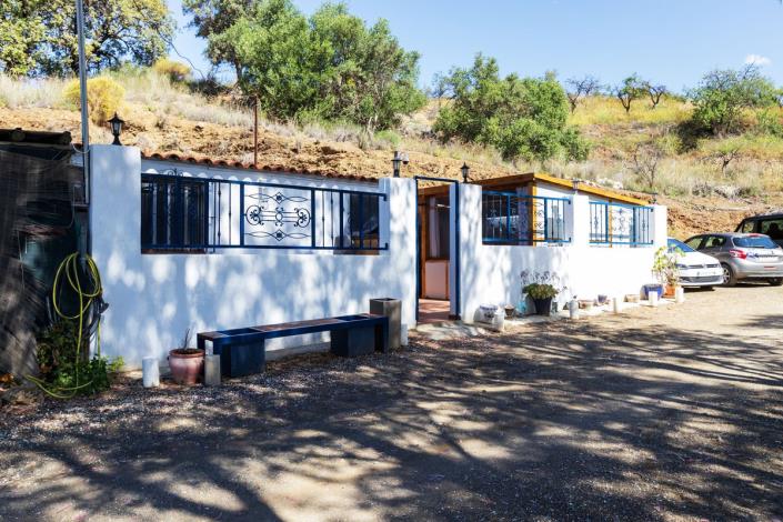 Image No.7-4 Bed Country House for sale