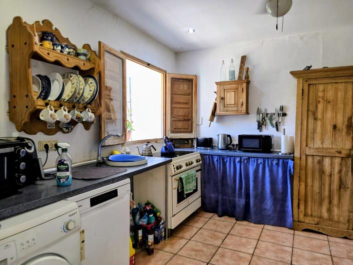 Image No.4-3 Bed Country House for sale