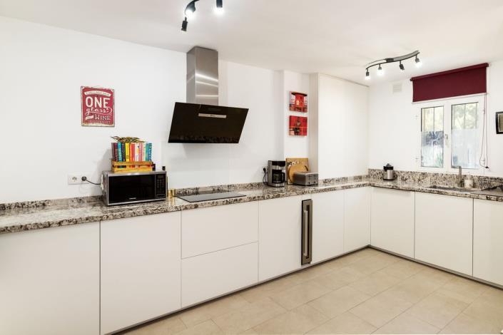 Image No.6-4 Bed Townhouse for sale