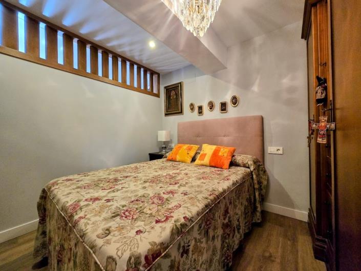 Image No.11-1 Bed Apartment for sale