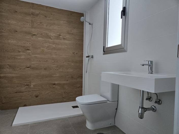 Image No.11-3 Bed Apartment for sale