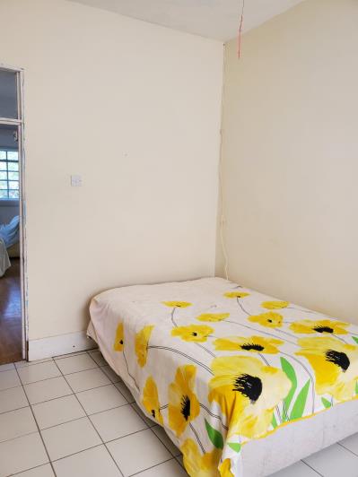 Image No.13-6 Bed House for sale