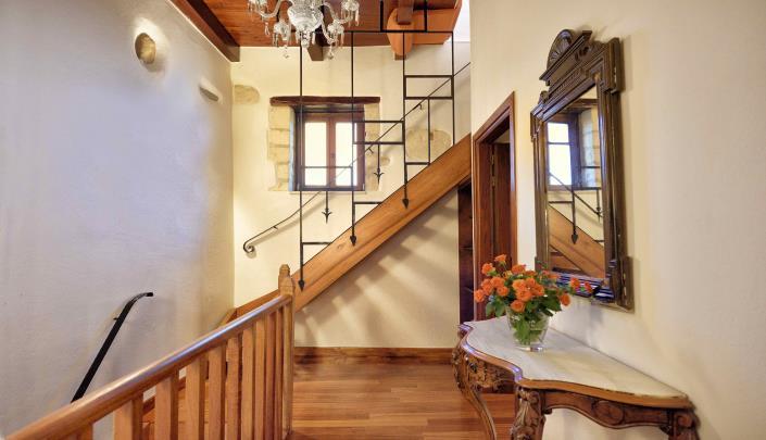 Image No.8-3 Bed House for sale