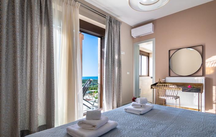 Image No.8-3 Bed Villa for sale