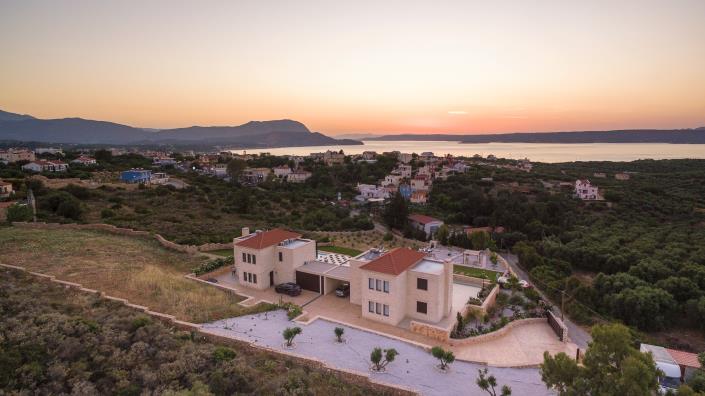 Image No.18-3 Bed Villa for sale