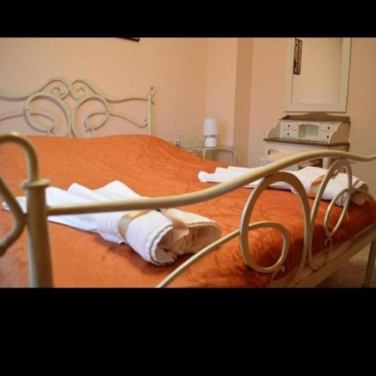 Image No.12-2 Bed Apartment for sale