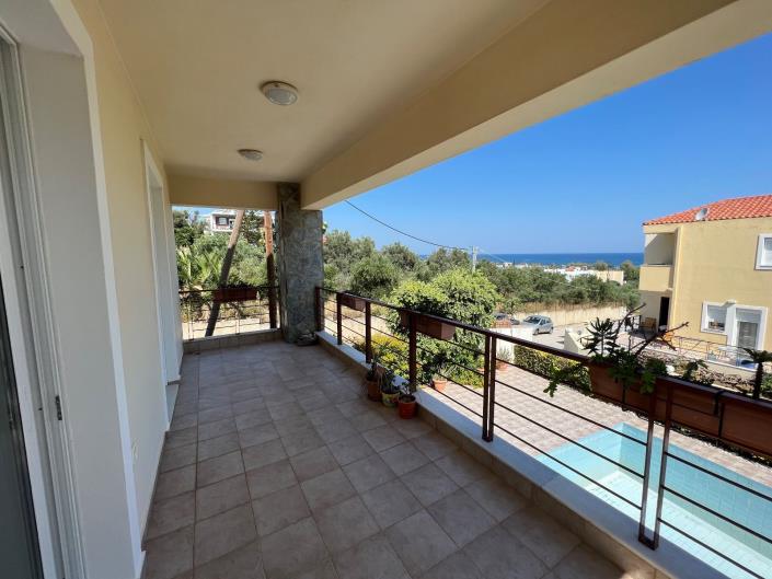 Image No.3-4 Bed Villa for sale