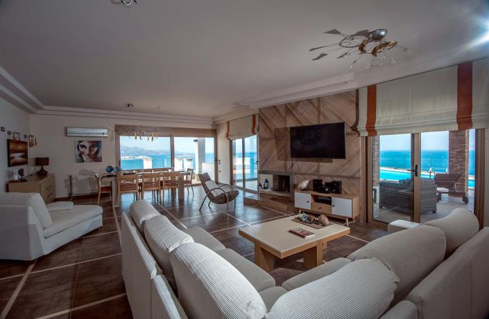 Image No.7-6 Bed Villa for sale