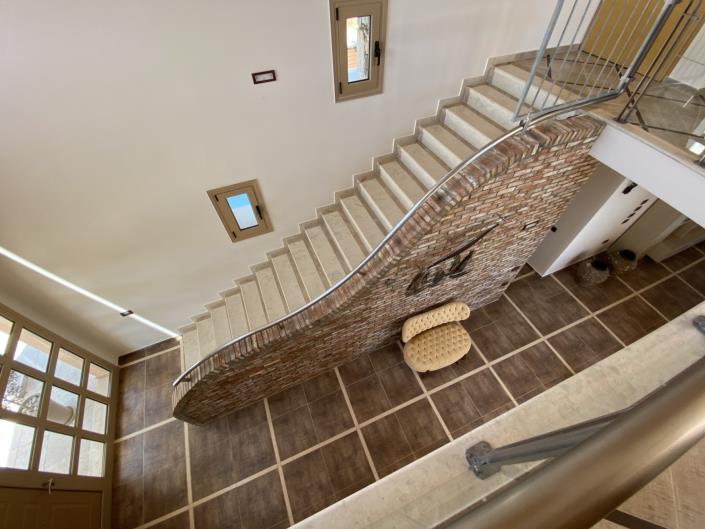 Image No.15-6 Bed Villa for sale