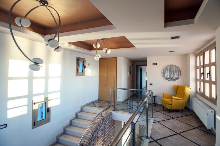 Image No.17-6 Bed Villa for sale