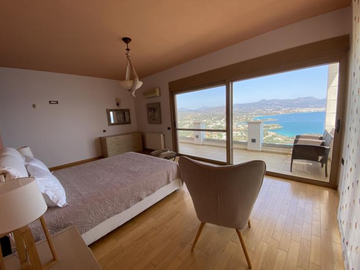 Image No.20-6 Bed Villa for sale