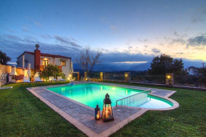 Image No.1-4 Bed Villa for sale