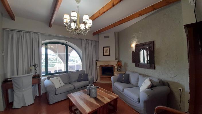 Image No.4-4 Bed Villa for sale