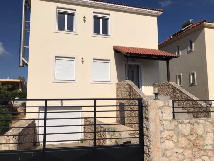 Image No.1-3 Bed House for sale