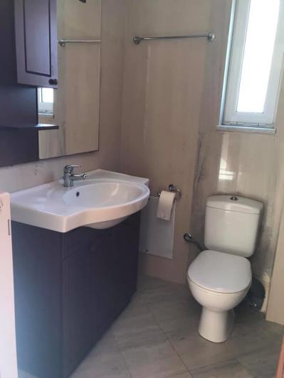 Image No.11-3 Bed House for sale