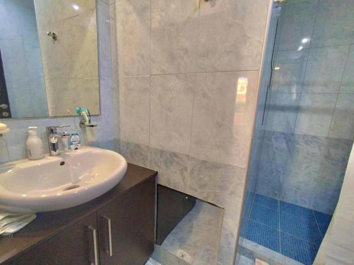 Image No.14-3 Bed Maisonette for sale