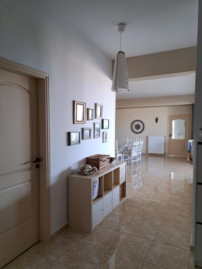 Image No.3-4 Bed Apartment for sale