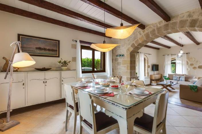 Image No.37-4 Bed Villa for sale