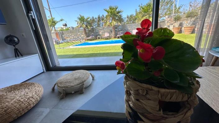 Image No.17-2 Bed Villa for sale