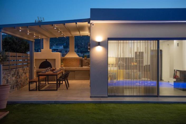 Image No.19-2 Bed Villa for sale