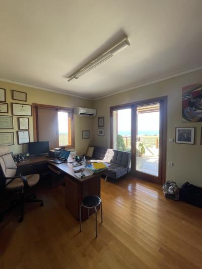 Image No.11-6 Bed Villa for sale