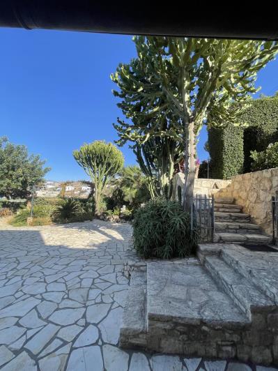 Image No.26-6 Bed Villa for sale