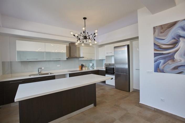 Image No.12-4 Bed Villa for sale