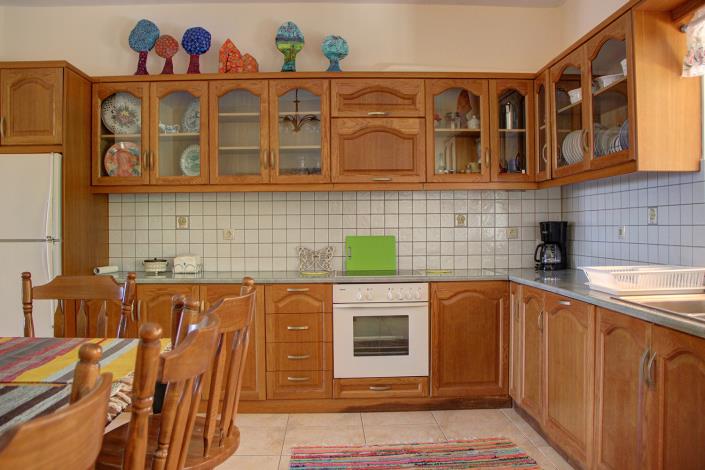 Image No.12-6 Bed House for sale