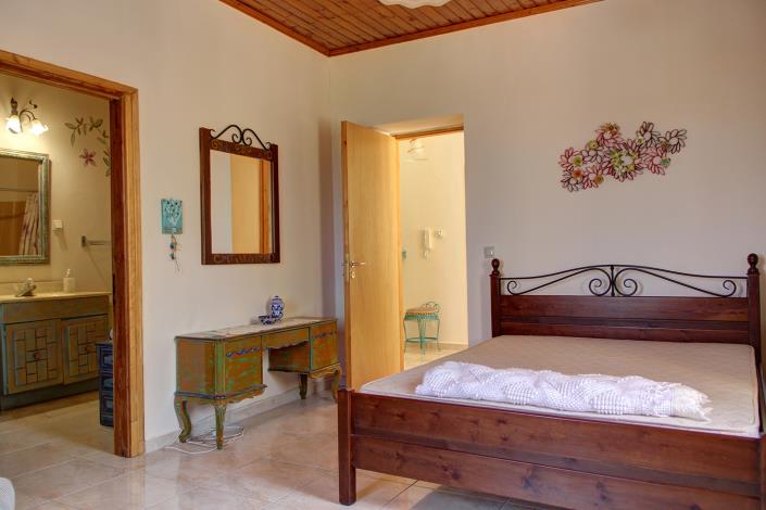 Image No.22-6 Bed House for sale