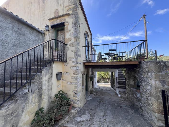 Image No.2-3 Bed House for sale