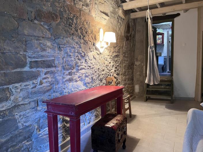 Image No.17-3 Bed House for sale