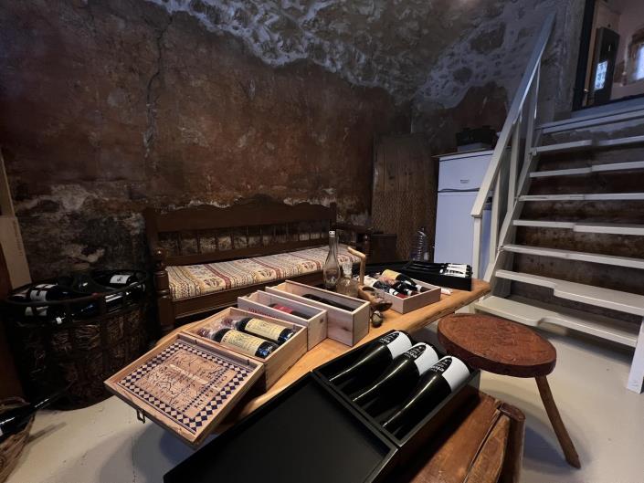 Image No.15-3 Bed House for sale