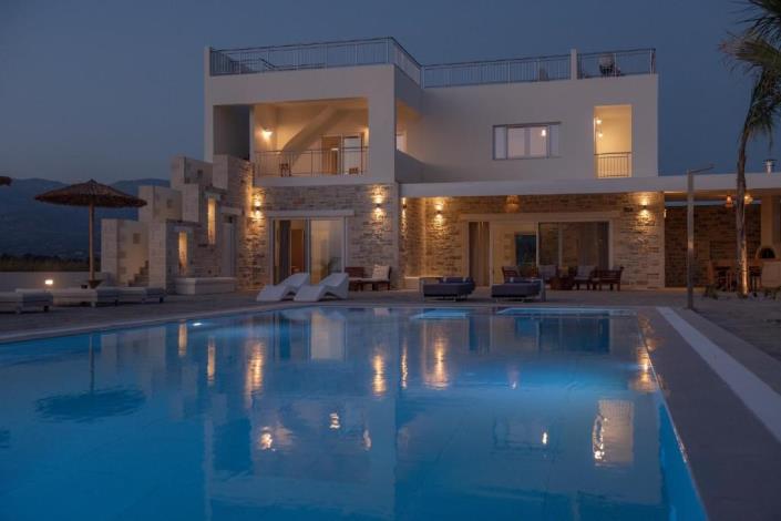 Image No.10-3 Bed Villa for sale