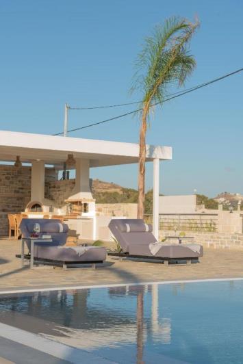 Image No.15-3 Bed Villa for sale