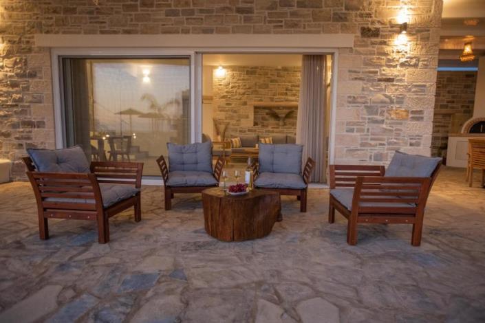 Image No.25-3 Bed Villa for sale