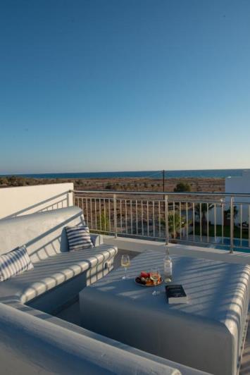 Image No.28-3 Bed Villa for sale