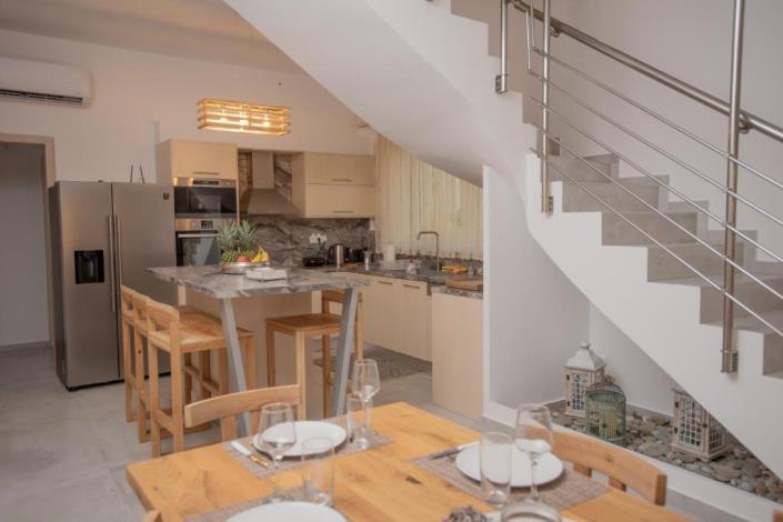 Image No.33-3 Bed Villa for sale