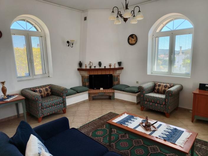 Image No.4-2 Bed Villa for sale