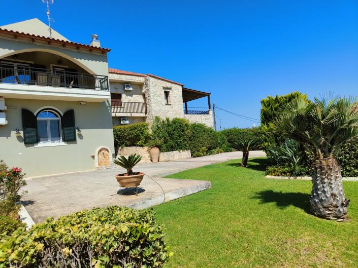 Image No.28-2 Bed Villa for sale