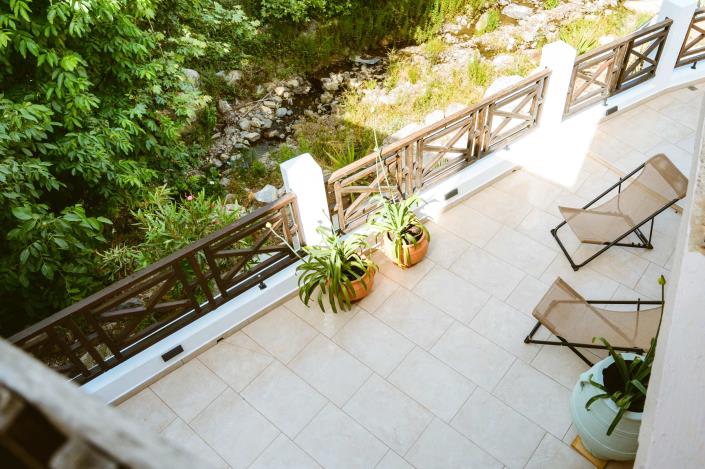 Image No.22-2 Bed Maisonette for sale